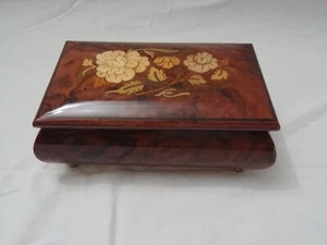 Inlaid Wooden Music Jewelry Box Handmade in Italy - Picture 1 of 12