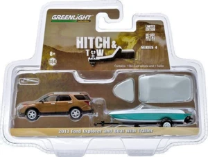 2015 GREENLIGHT Hitch & Tow Series 4- 2013 Ford Explorer and Boat with Trailer - Picture 1 of 4