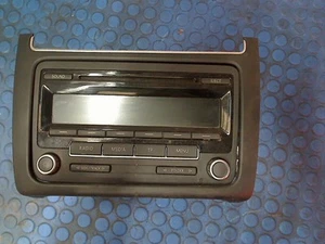 CD-PLAYER CD PLAYER + CD-SPIELER Volkswagen Polo V (6R) 2012 5M0035186J - Bild 1 von 4