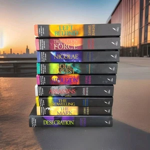 ✅Left Behind Series 1-9 Mixed Lot Of 9 Books 1 HC & 8 PB LaHaye/Jenkins Thriller - Imagen 1 de 10