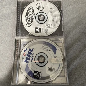 NHL 2001 (PS1) +NHL Game day 2000 Discs - Picture 1 of 4