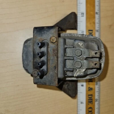 1967 1970 Cadillac Eldorado AC климат-контроль вакуумный главный реле переключатель OEM - Изображение 1 из 3