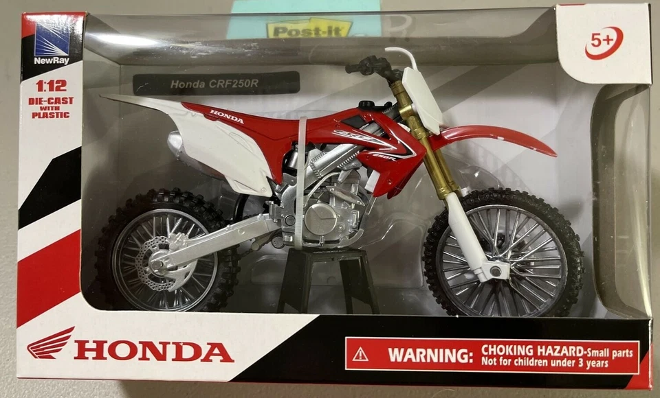 Honda Red CRF250R Dirt Bike Supercross Motocross 1:12 Scale New in Stock - Image 1 of 4