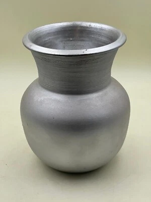 26/1 Plein / Tonvase / Getöpfert / Schwer / Atelierkunst / Außen Silberfarbig - Bild 1 von 4