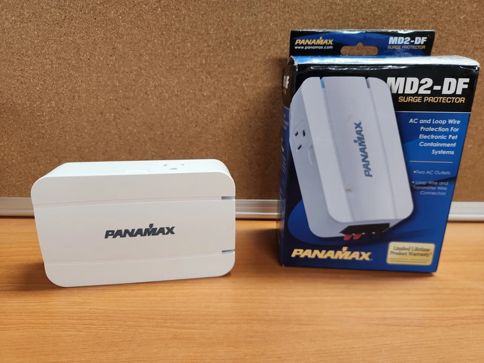 Protector de sobretensiones de alambre eléctrico universal Panamax 1850W MD2-DF caja abierta Foto 1 de 4