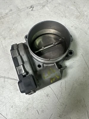 Porsche 911 997 2007 OEM cuerpo del acelerador usado 99760511601 Foto 1 de 3