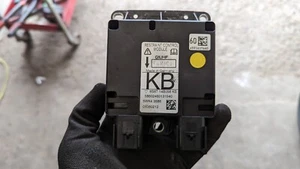 MÓDULO UNIDAD CONTROL AIRBAG FORD FIESTA MK6 6S6T14B056KB - Imagen 1 de 2