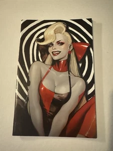 Harley Quinn #16 Sozomaika Trade Dress Variant 2022 Comic Mint Exclusive LE 3000 - Picture 1 of 2