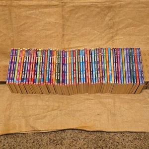 57 Goosebumps Scholastic Book Lot 29 First Edition RL Stine - Foto 1 di 24