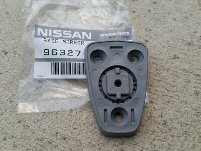 Nissan Y60 GQ Patrol interior mirror base NEW 96327-02J01 - Image 1 of 2