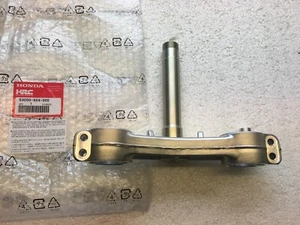 Honda NSF250R / Honda RS125 Bottom Yoke STEM COMP., STEERING 53200-NX4-000 - Picture 1 of 6