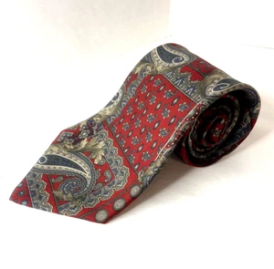 Vintage Yonkers Men's Necktie 100% Italian Silk Made in USA Red Paisley Pattern - Picture 1 of 9