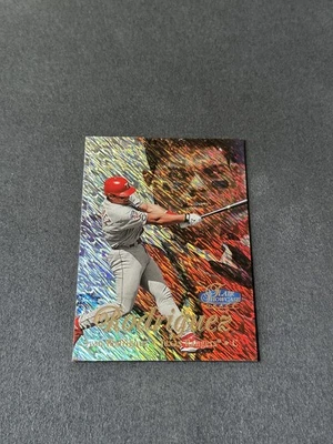 Ivan Rodriguez 1998 Flair Showcase Row 1 #28 - Image 1 of 2