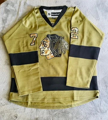Reebok Chicago Blackhawks Veterans Day Panarin jersey size M - Image 1 of 2