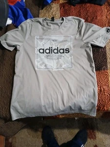 Adidas Tshirt Medium - Bild 1 von 4