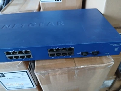 Netgear ProSafe GS716T v3 16-Port 10/100/1000 Mbps Gigabit Smart Switch - Image 1 of 4