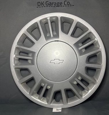 Chevrolet Malibu 2000-2005 15 pulgadas tapacubos OEM cubierta de rueda #3233, 9593496 Foto 1 de 4