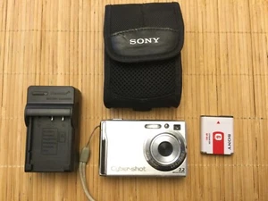Sony Cyber-Shot Camera DSC-W80 Super Steady Shot w/Battery/Charger/Case Tested - Picture 1 of 7