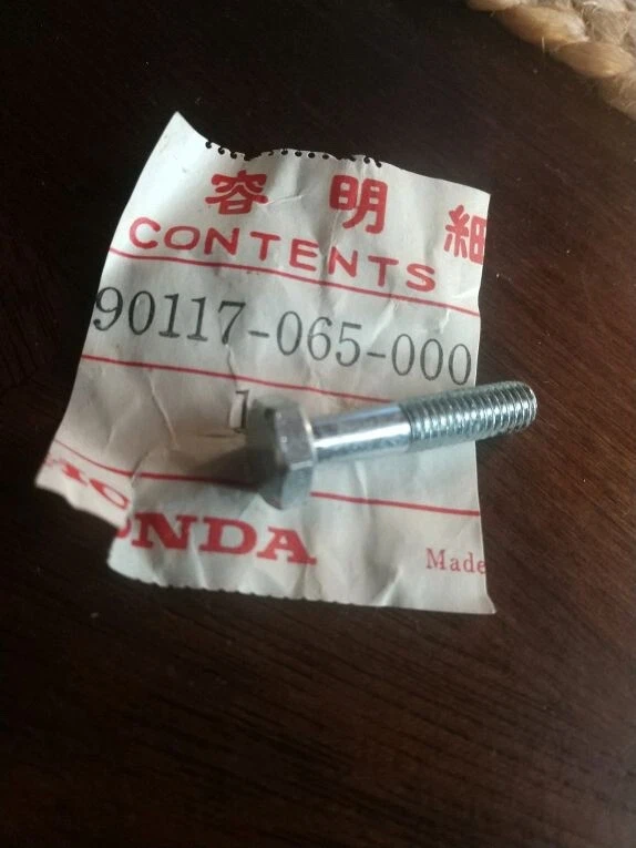 NUEVO Honda CL100 CB100 CL CB 100 abrazadera de manillar medio perno de montaje #O Foto 1 de 1