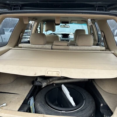 Cubierta de carga retráctil Subaru Forester 2003-2008 privacidad trasera beige/bronceado Foto 1 de 2