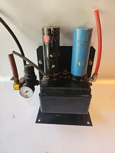 SECADOR SIN CALOR PUREGAS MÁXIMO 150PSIG PHF2C106014 120V 20W 50/60HZ - Imagen 1 de 3