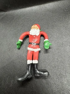 Figura de Navidad vintage de juguete de Papá Noel Bendy de goma y alambre pintada de rojo San Nick - Imagen 1 de 5