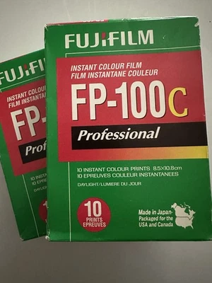 Fuji FP-100C Professional Instant Colour Film 3.5x4.2 Inches Exp. 02/2016 - Image 1 of 2