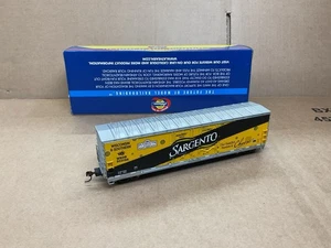 ATHEARN HO SCALE BOX CAR 50’ DOUBLE PLUG DOOR WAGON SARGENTO WISCONSIN &SOUTHERN - Bild 1 von 8