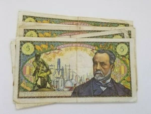 FRANCE LOT OF 2 BANKNOTES 5 FRANCS 1966 VERY RARE NICE CIRCULATED NO RESERVE - Picture 1 of 4
