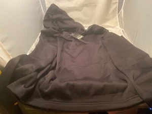 Xersion Men's Size L Long Sleeve Hooded Black Shirt Front Pocket Quick Dri NWT - Picture 1 of 12