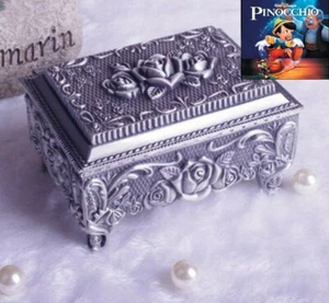 VINTAGE TIN ALLOY RECTANGLE FLOWERS MUSIC BOX : WHEN YOU WISH UPON A STAR - Picture 1 of 4