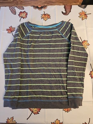 Suéter para mujer Xhilaration claro gris/verde/azul Foto 1 de 4