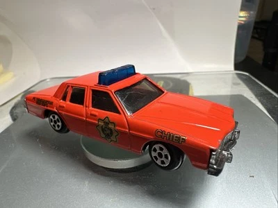 1/64 ERTL 1980 PONTIAC BONNEVILLE Fort Washington Fire Department Chief Car - Image 1 of 4