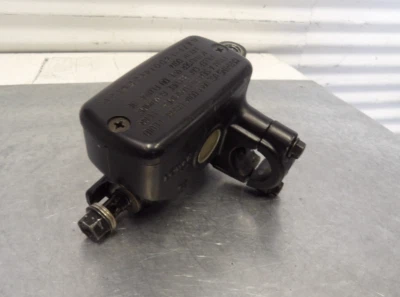 Honda 599 Hornet CB600F 2006 cilindro maestro de freno delantero 45125-MBZ-C52 Foto 1 de 4