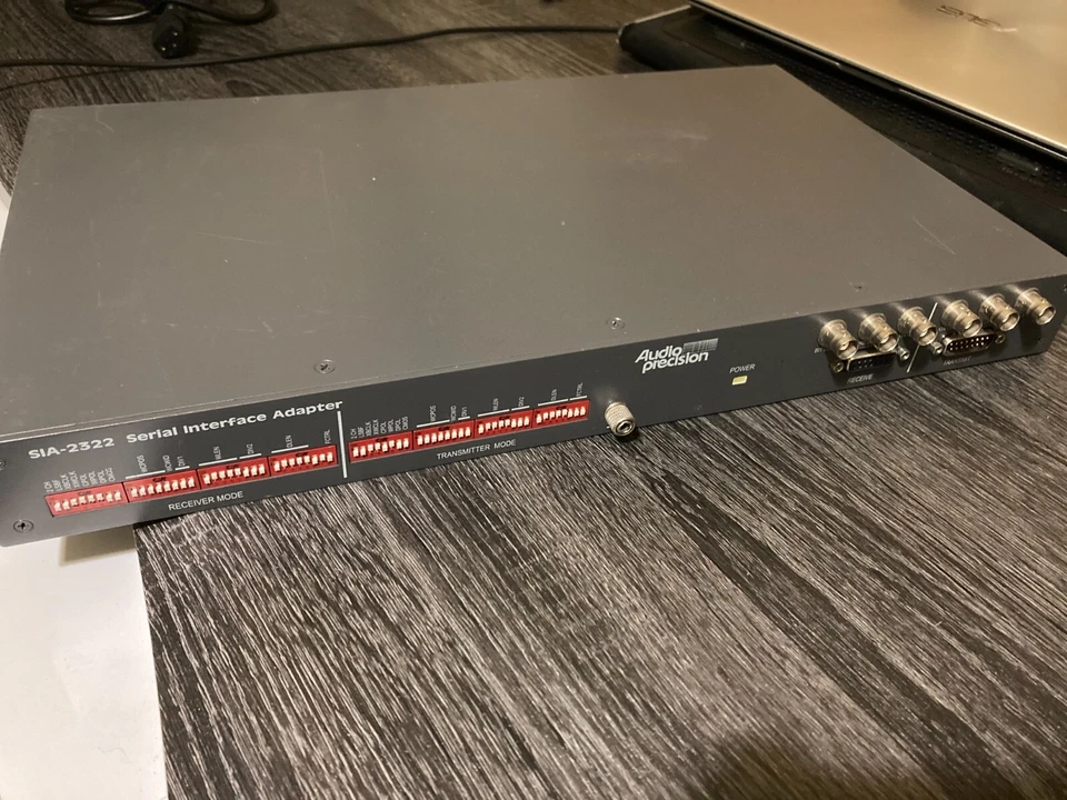 Adaptador de interfaz serie Audio Precision SIA-2322 Foto 1 de 4