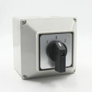 Interruptor de cambio universal con caja impermeable tornillo de montaje de transferencia de energía EE. UU. - Imagen 1 de 2