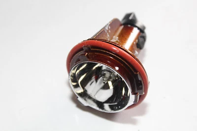 BMW 530i 2004-07 bombilla/enchufe del faro K222 Foto 1 de 4