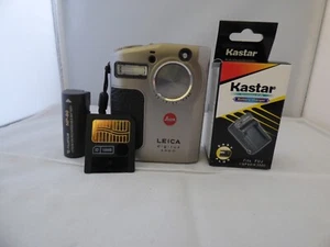 Leica Digilux Zoom 1.5MP Digital Camera. Looks great and fully functional. - Picture 1 of 8