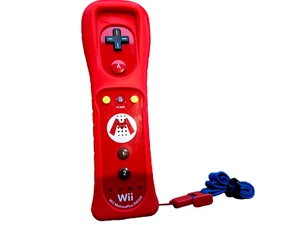 Nintendo Wii / Wii U Remote Motion Plus Mario Edition Authentic NM - Picture 1 of 7