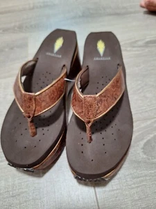 Volitile womens sandals size eight slip ons floral pattern 8 - Picture 1 of 6