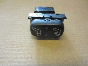 Schalter Sitzheizung Mercedes W163 W 163 1638200210 Heizung Sitz Mopf ML M - Bild 1 von 1