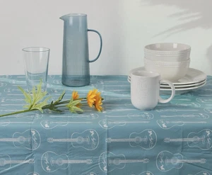 Dolly Parton Blau Rechteckig Peva Tischdecke mit Gitarren 60" x 84" Neu - Bild 1 von 2