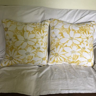 Envogue 19 x 19 набор из 2 подушек урожая золото и серый и белый цветочный. - Изображение 1 из 4