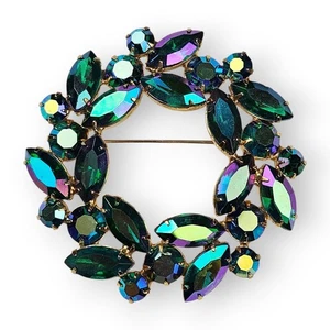 Albert Weiss Rhinestone Wreath Brooch Aurora Borealis Purple Green Gold Vintage  - Picture 1 of 12