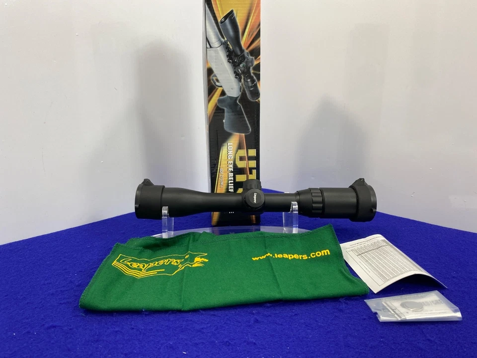 Mira telescópica UTG Long Eye Relief 2-7x32 retícula Mil-Dot roja/verde SCP-2732ML1 Foto 1 de 4