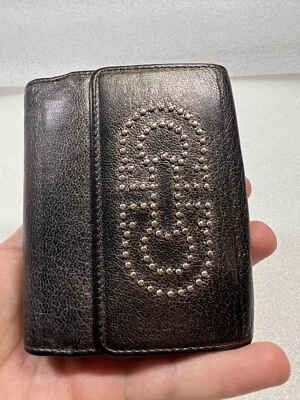 Auténtica Cartera Salvatore Ferragamo Gancini Pequeña Doble Plegable Cuero Italiano Foto 1 de 4