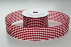 25mm x 9m Red Gingham Ribbon with Cut Edge. - Picture 1 of 1