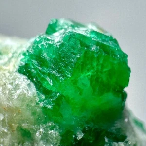 Cristalli di smeraldo Swat verde superiore terminato completo 17,5 carati su matrice @PAKISTAN - Foto 1 di 14
