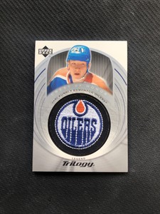 2003-04 UPPER DECK TRILOGY JARI KURRI LEGENDS CHEST OF HONOR PATCH #129