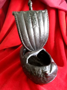 Vintage Black Cast Iron Asian Sailing Boat Trinket Box - Picture 1 of 12